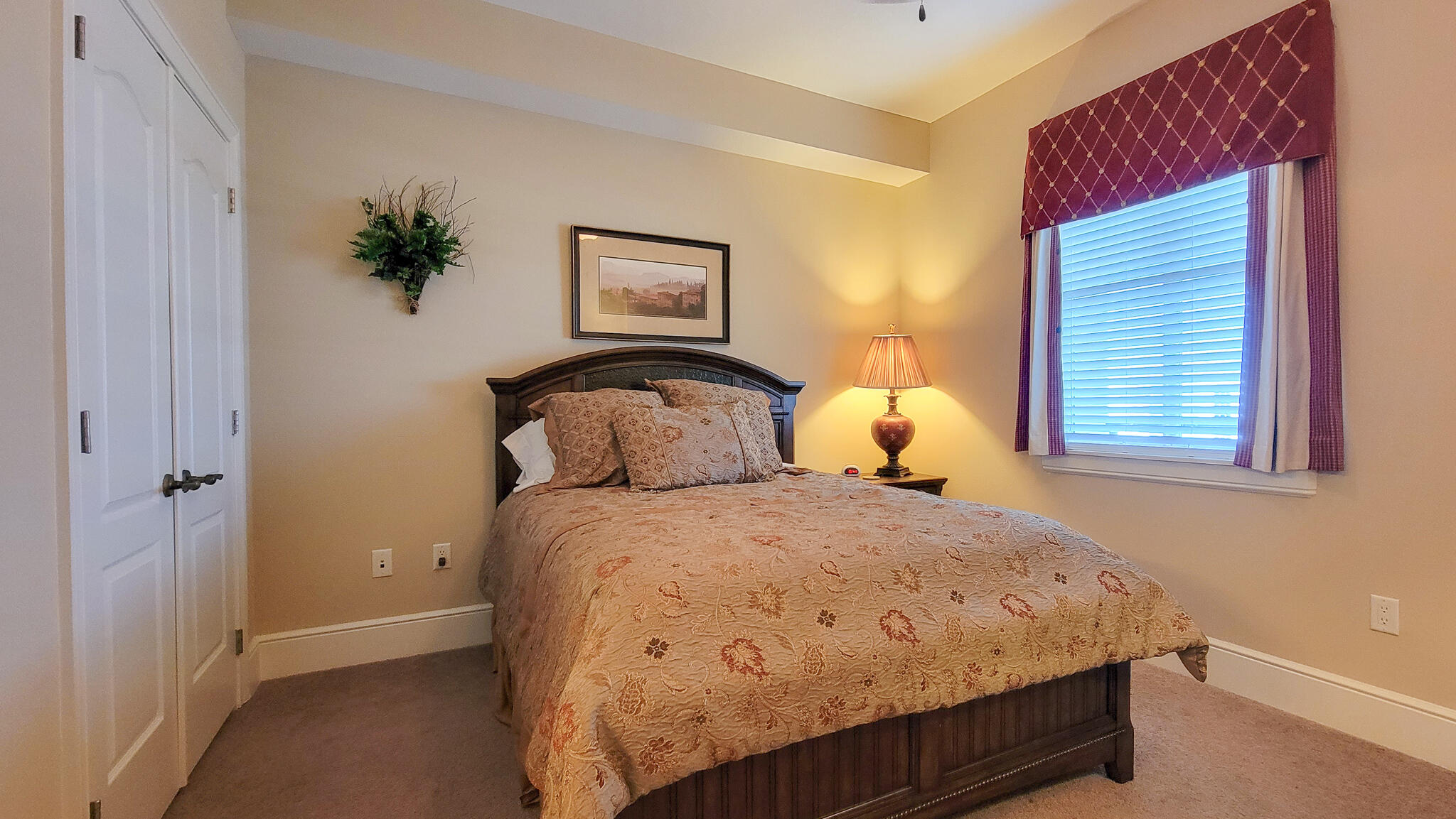 BELLA RIVA - Residential