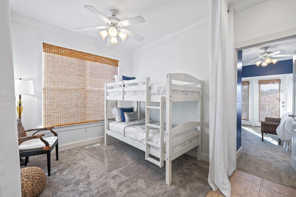 LA VALENCIA BEACH RESORT - Residential