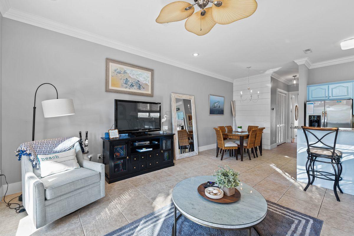 LA VALENCIA BEACH RESORT - Residential