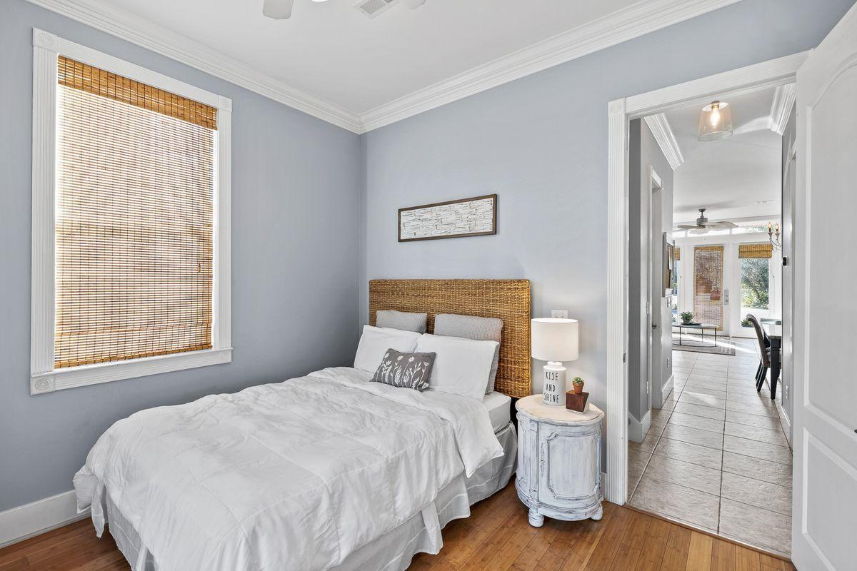 LA VALENCIA BEACH RESORT - Residential