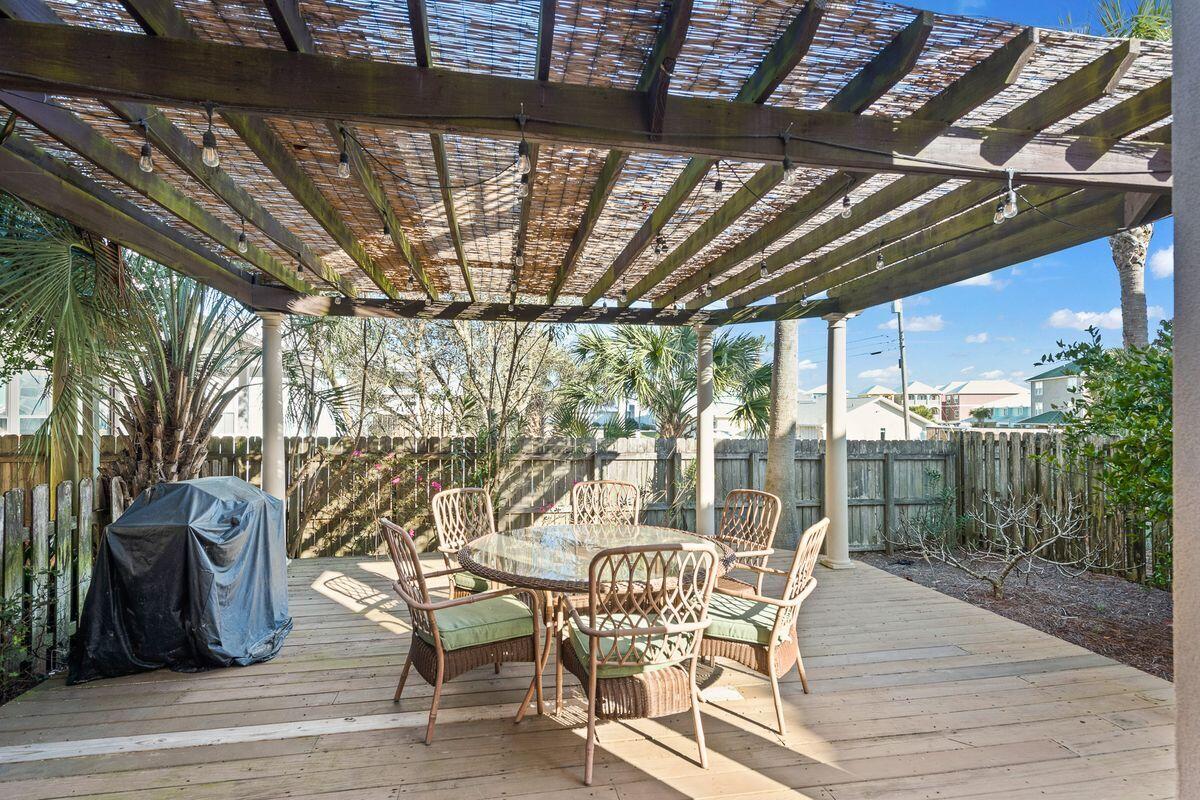 LA VALENCIA BEACH RESORT - Residential