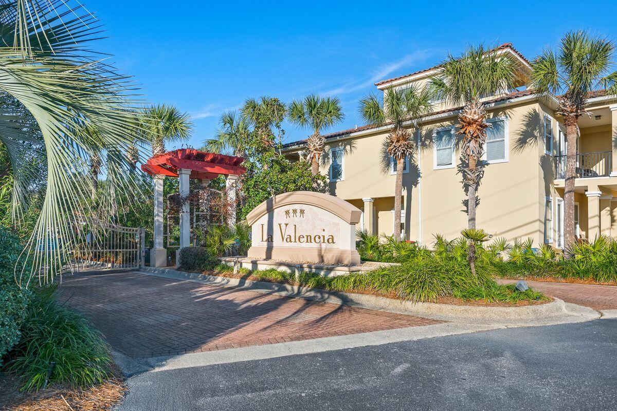 LA VALENCIA BEACH RESORT - Residential