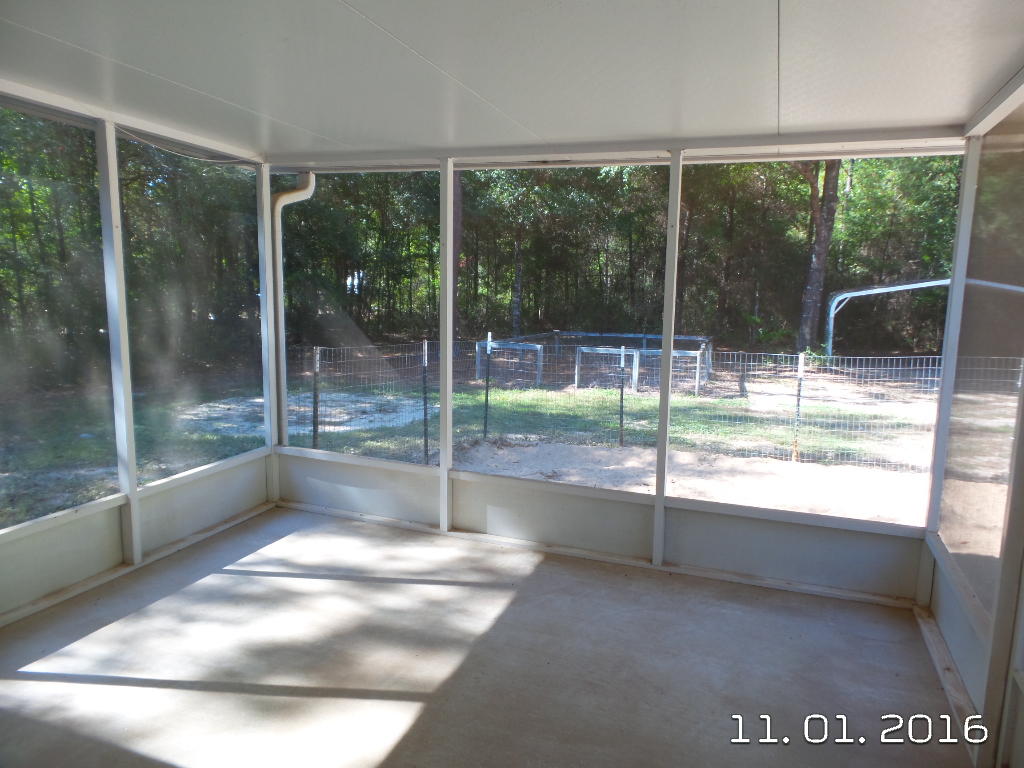 METES & BOUNDS - Residential Lease