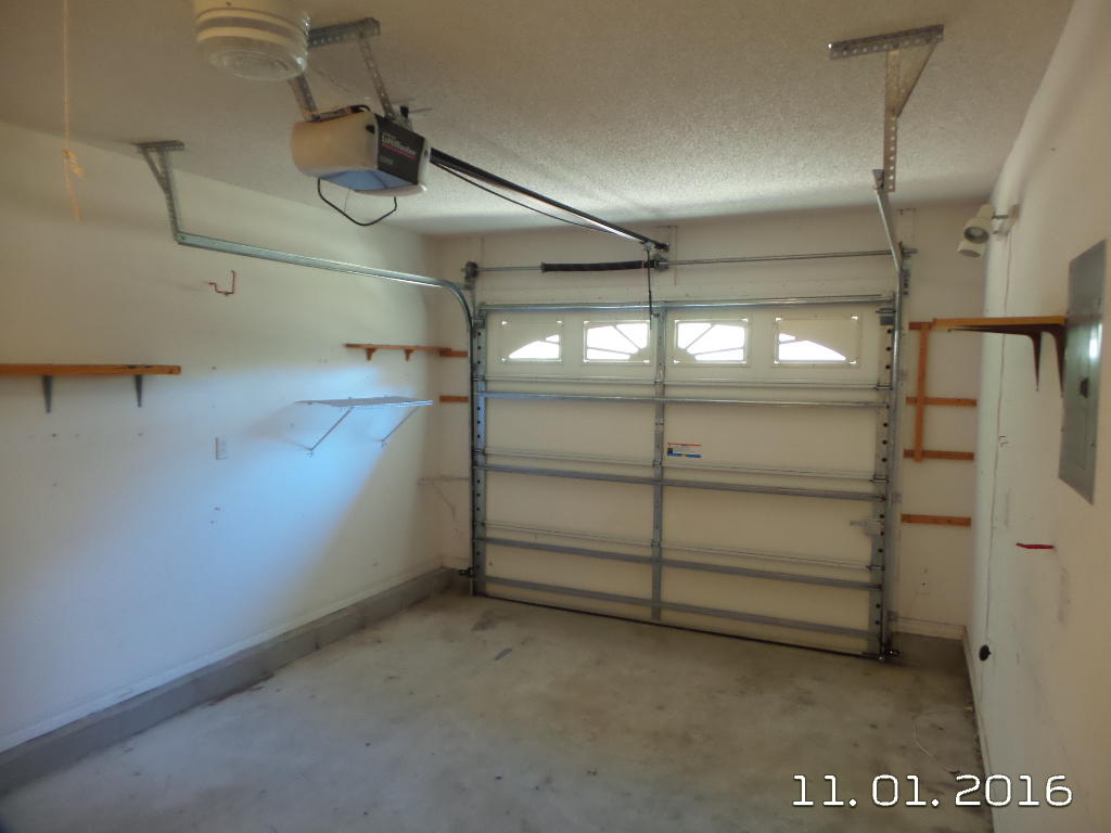 METES & BOUNDS - Residential Lease