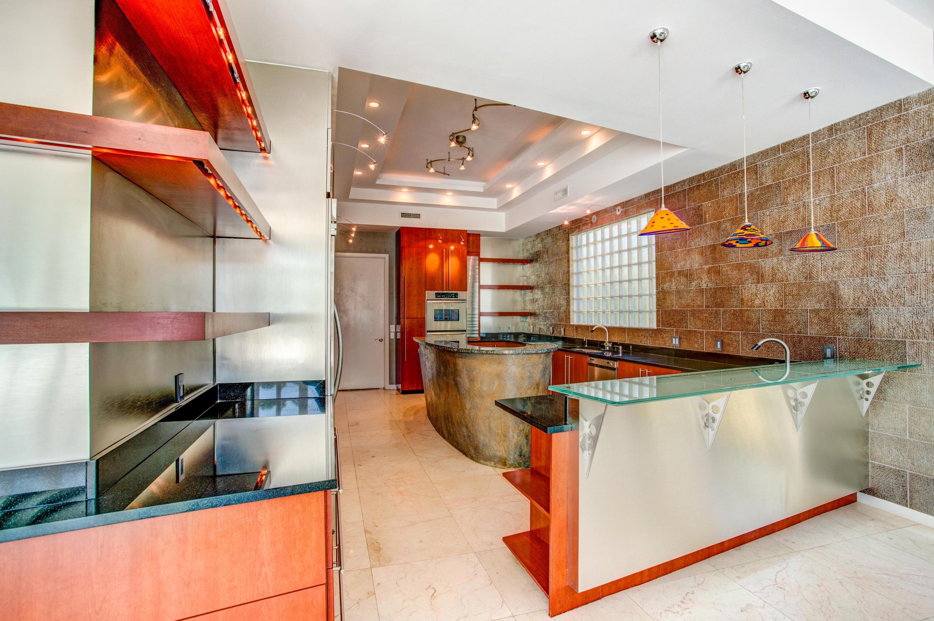 COBBS POINT - Residential