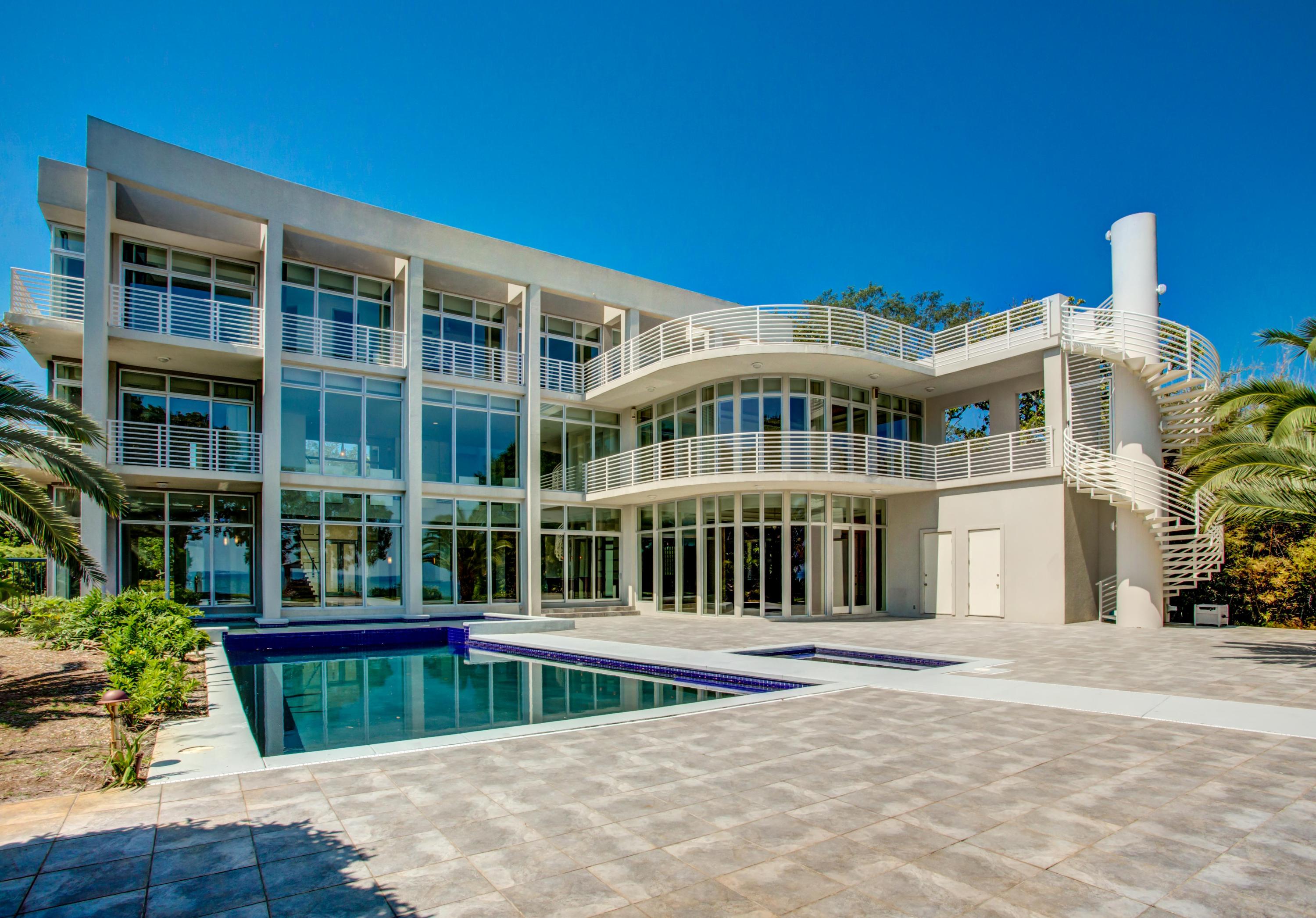 COBBS POINT - Residential