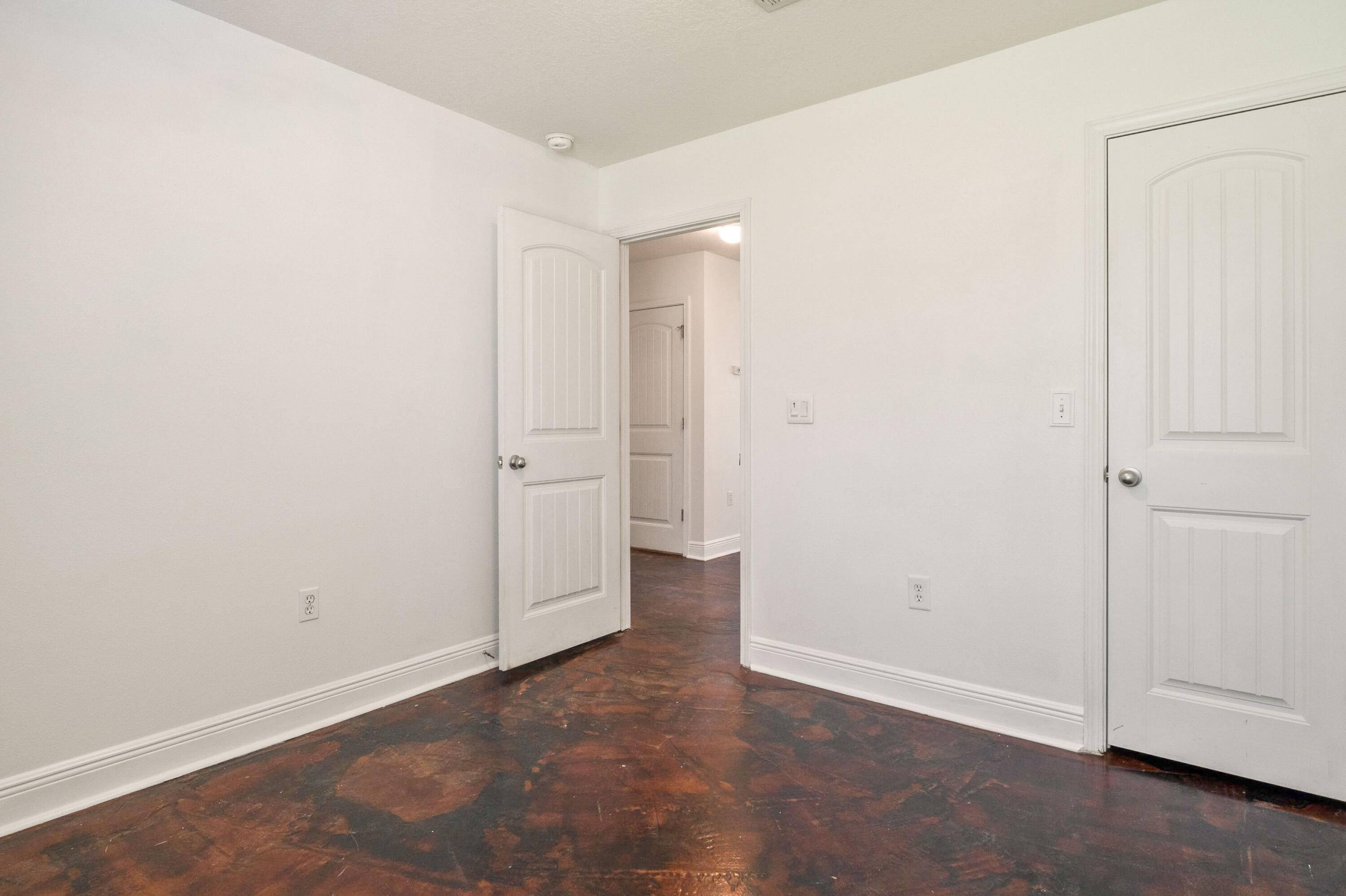 IRON GATE S/D PH I - Residential