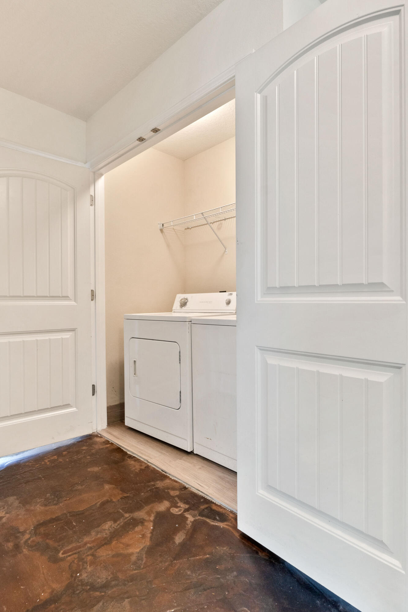 IRON GATE S/D PH I - Residential