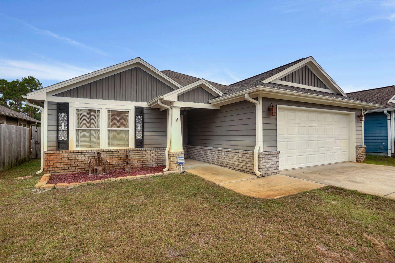 COTTAGES AT EAST RIVER - Residential