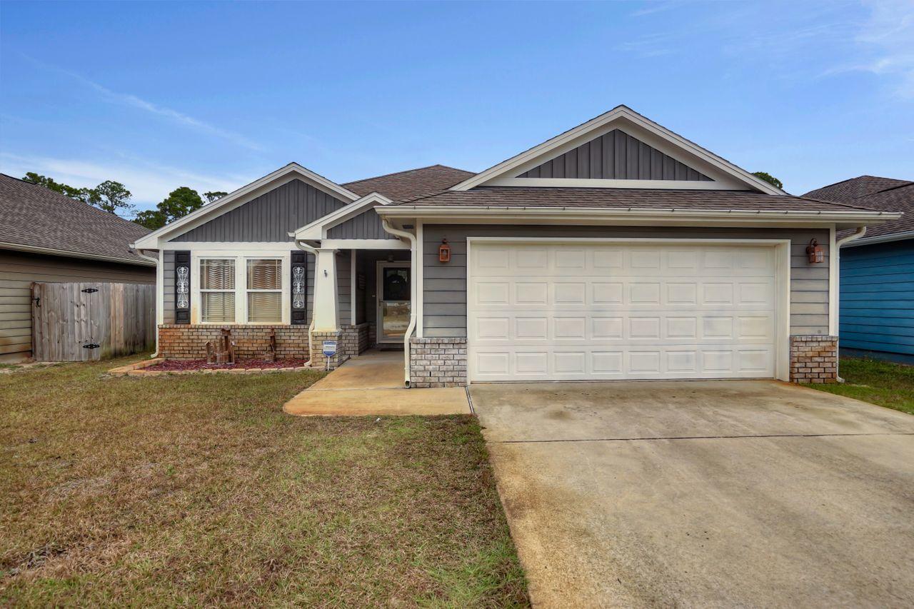 COTTAGES AT EAST RIVER - Residential