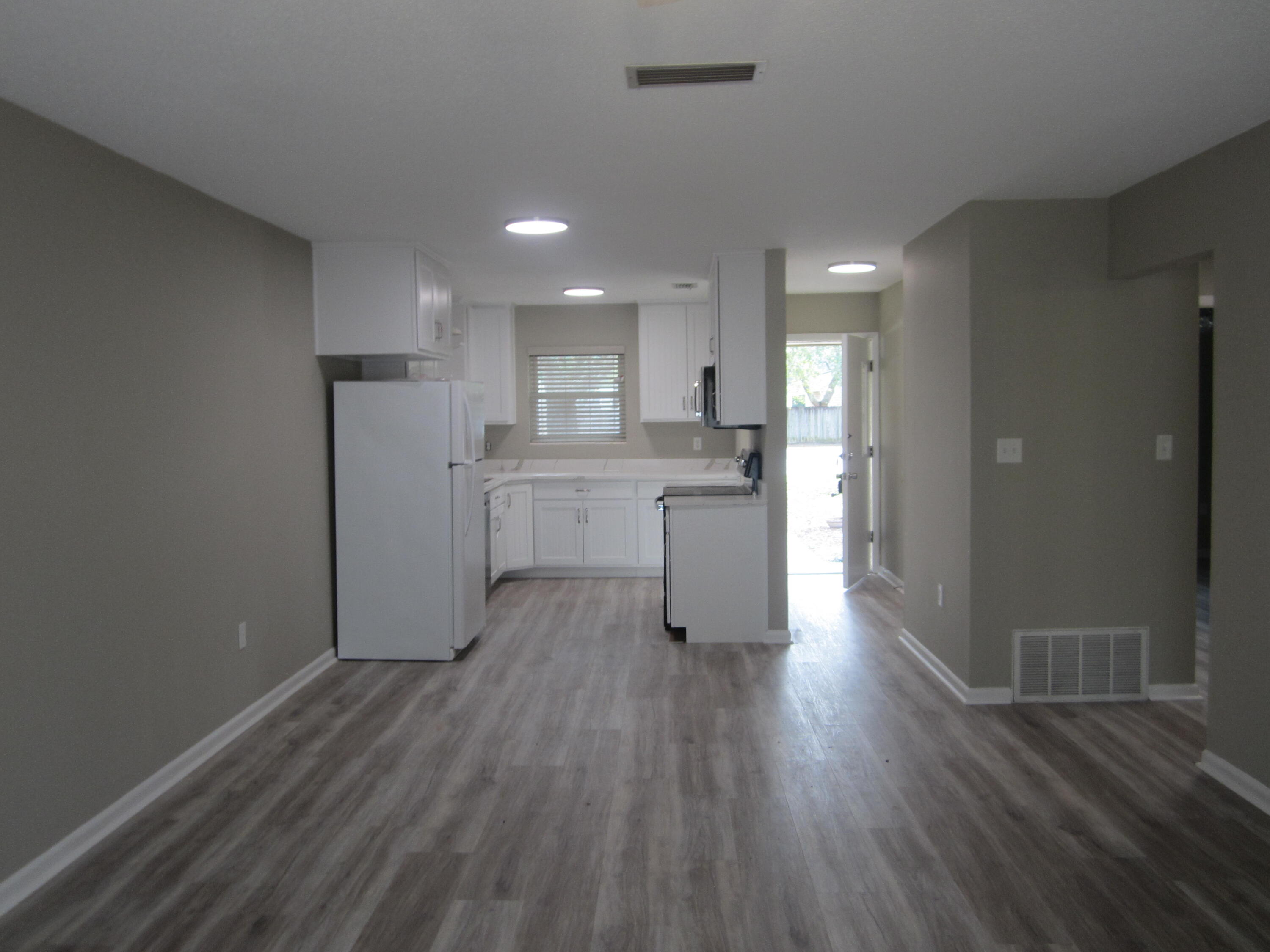 Forsan Apts - Residential Lease