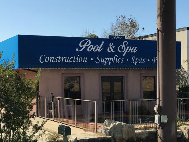 ZONED COMMERCIAL GENERAL. Formerly, theTamtec Pool & Spa retail store location (relocated).A great retail location with warehousing and excellent visibility.Two buildings, a retail building 3,617 sq ft(2,343 sq ft heated), seperated in the back by a screen enclosed area with brick pavers, attached to a warehouse building 3,150 sq ft, plus a gunite swimming pool in front. 5,500 Sq ft concrete parking lot.Buyer is responsible to verify all dimensions.Seller has recent appraisal to support the asking price (see documents tab).