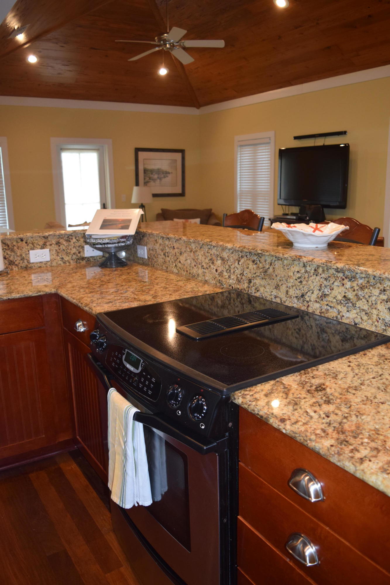 MAGNOLIA COTTAGES BY THE SEA - Residential