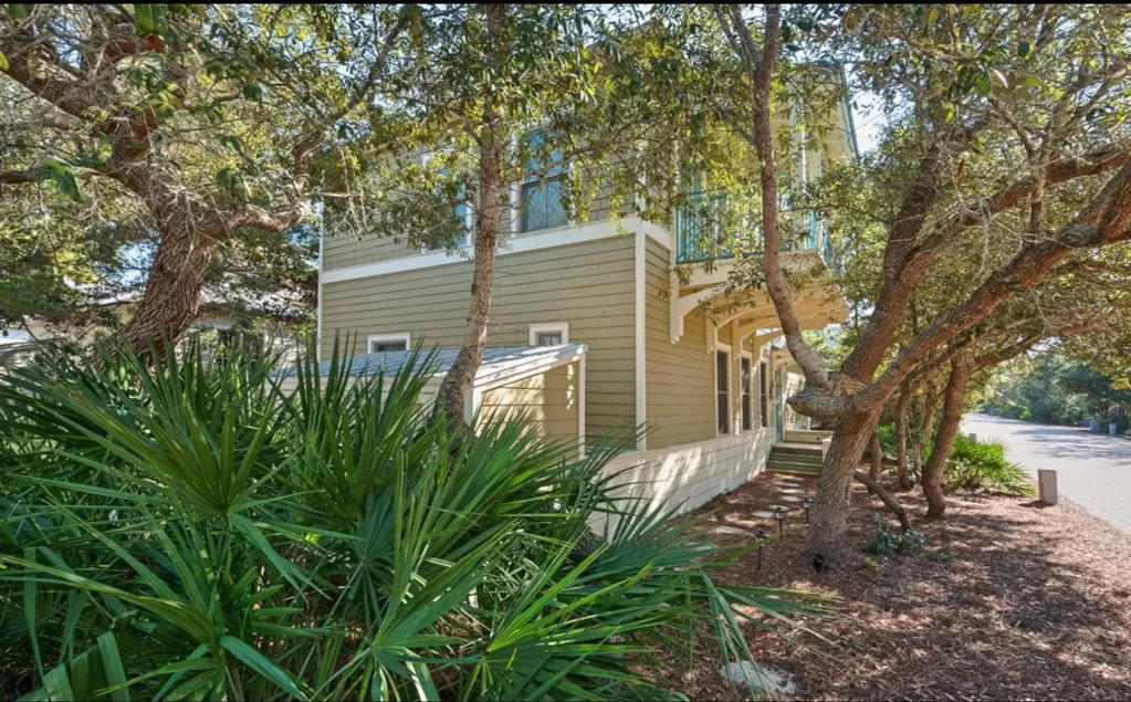 MAGNOLIA COTTAGES BY THE SEA - Residential