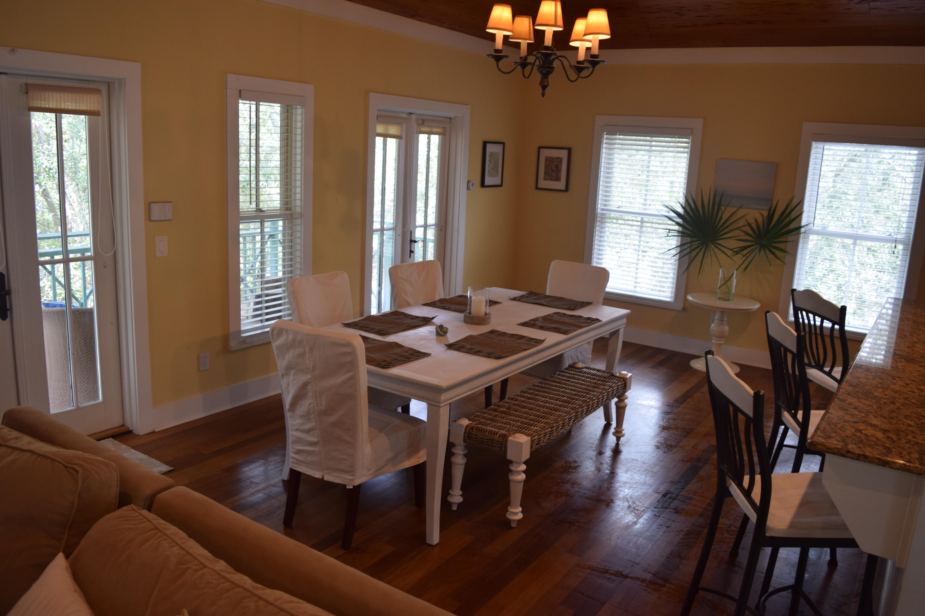 MAGNOLIA COTTAGES BY THE SEA - Residential
