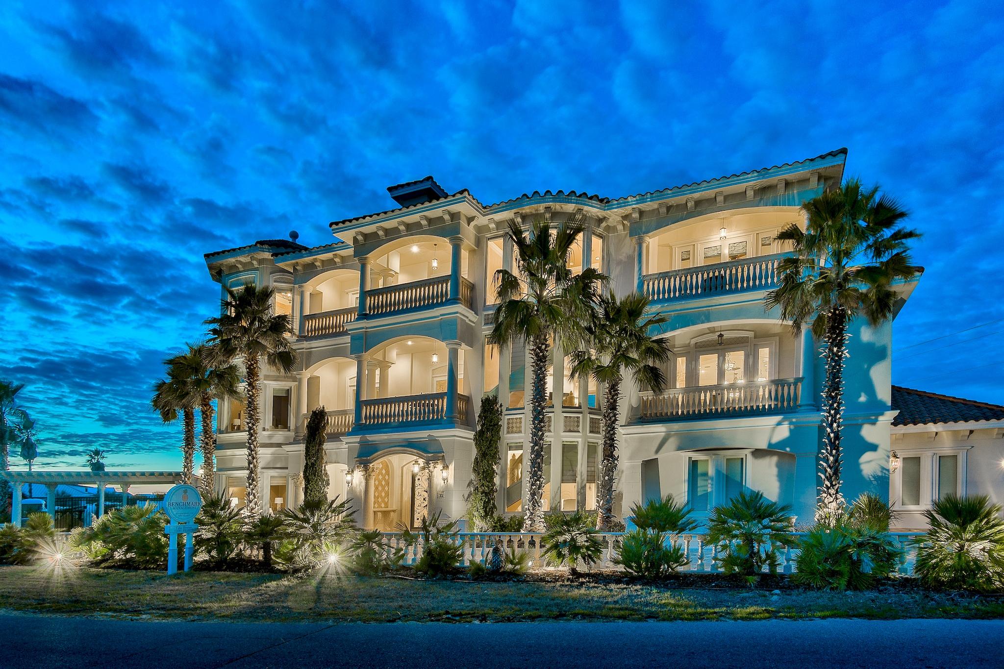 PELICAN POINTE AT CAMP CREEK - Residential