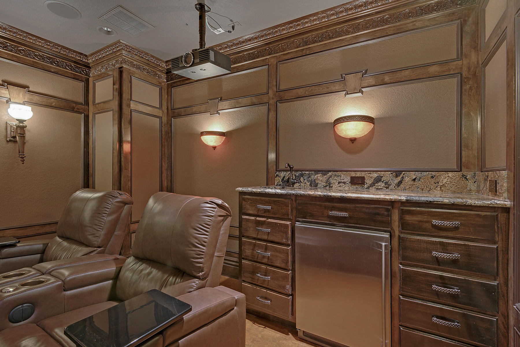 PELICAN POINTE AT CAMP CREEK - Residential