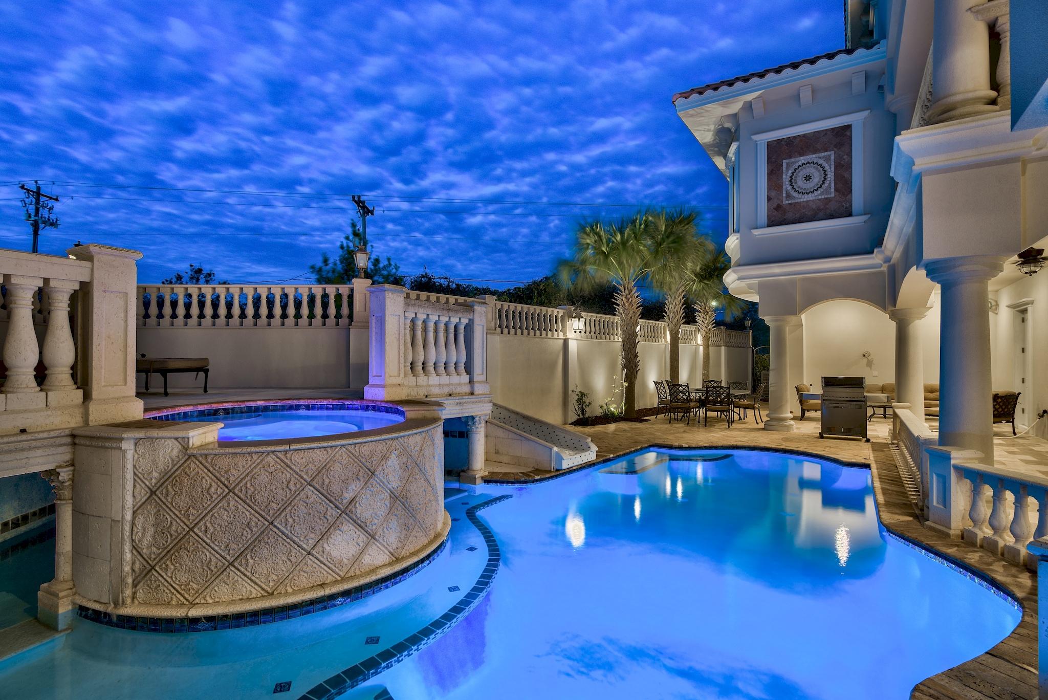 PELICAN POINTE AT CAMP CREEK - Residential