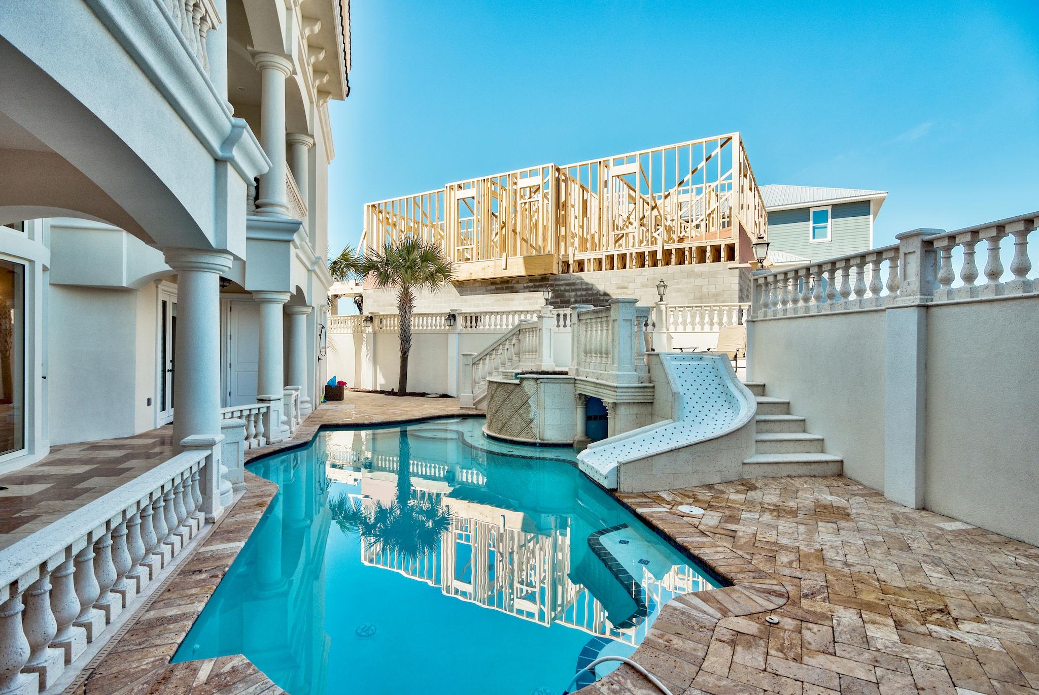 PELICAN POINTE AT CAMP CREEK - Residential