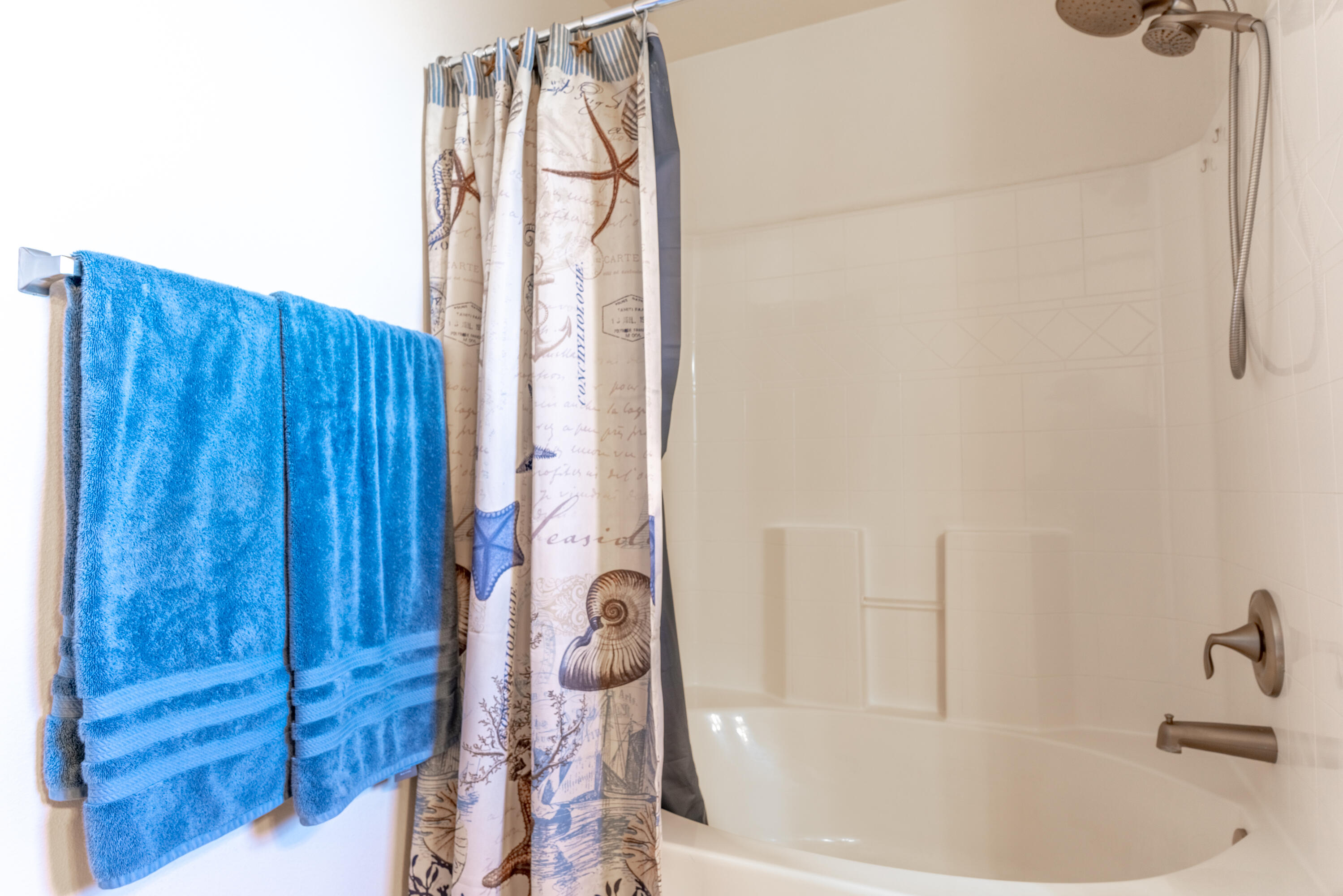 WATERSTONE - Residential