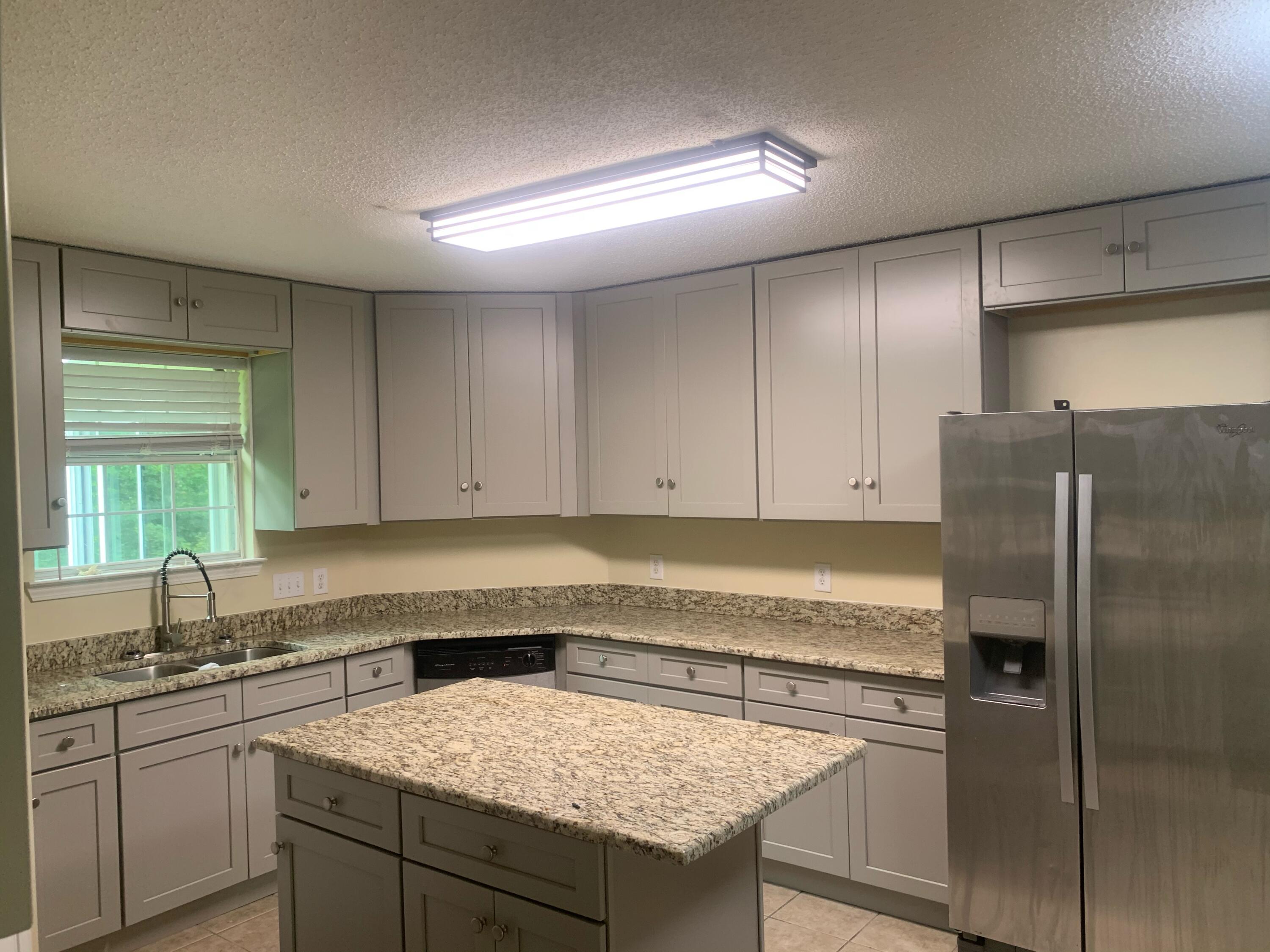 COUNTRYVIEW ESTATES 4TH ADDN - Residential