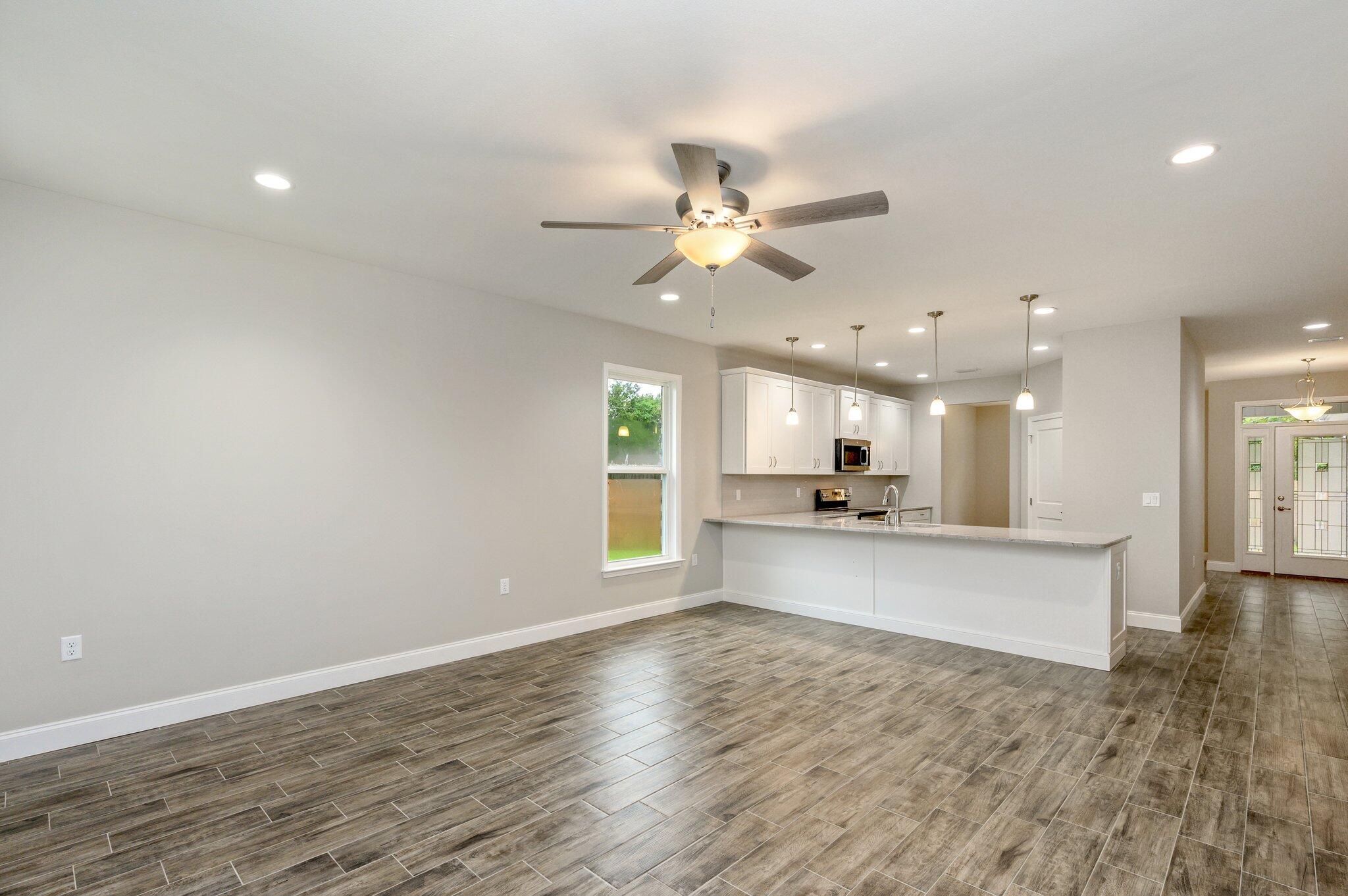 CLOVERDALE S/D - Residential