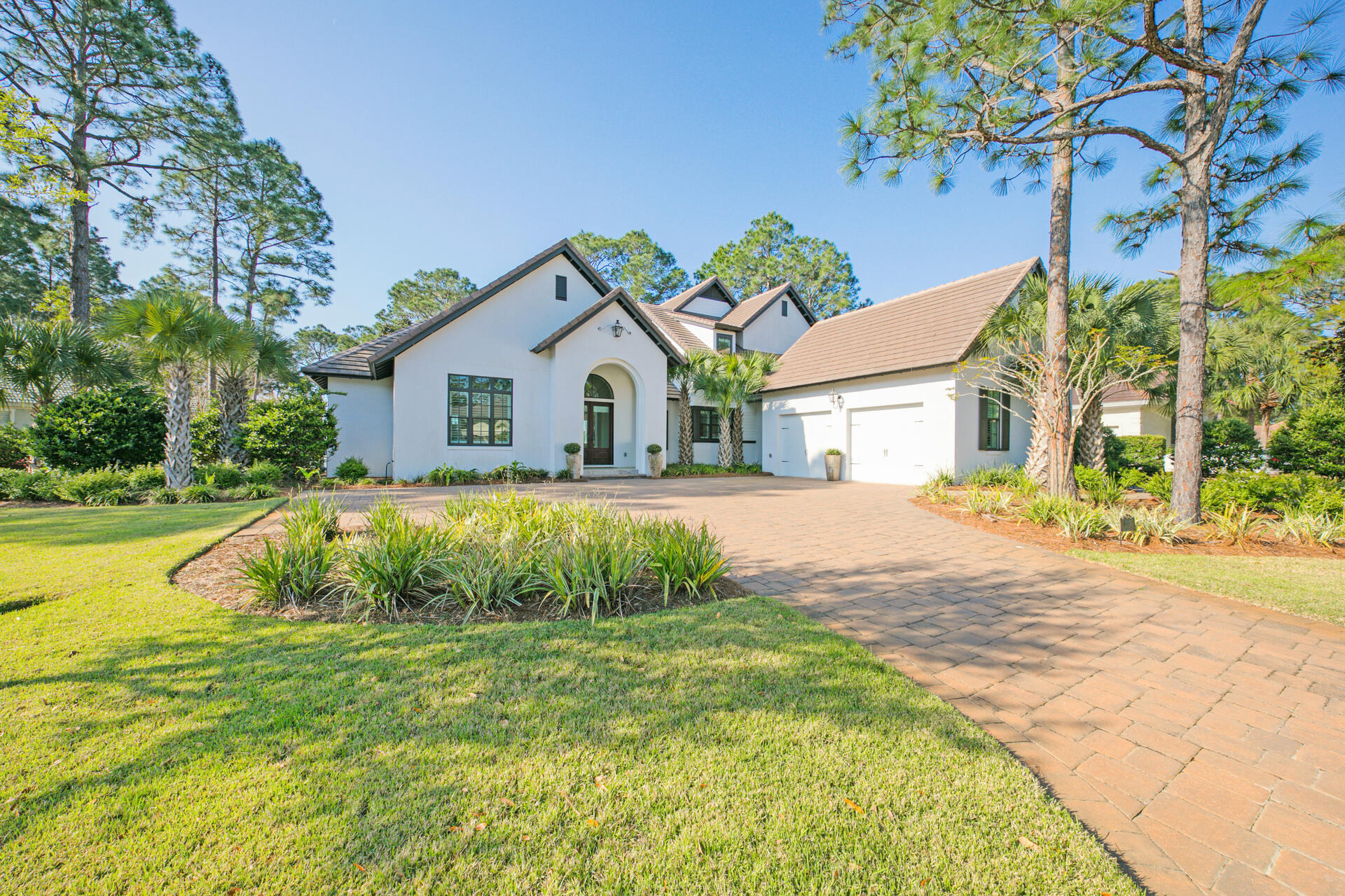 ISLAND GREEN - Residential