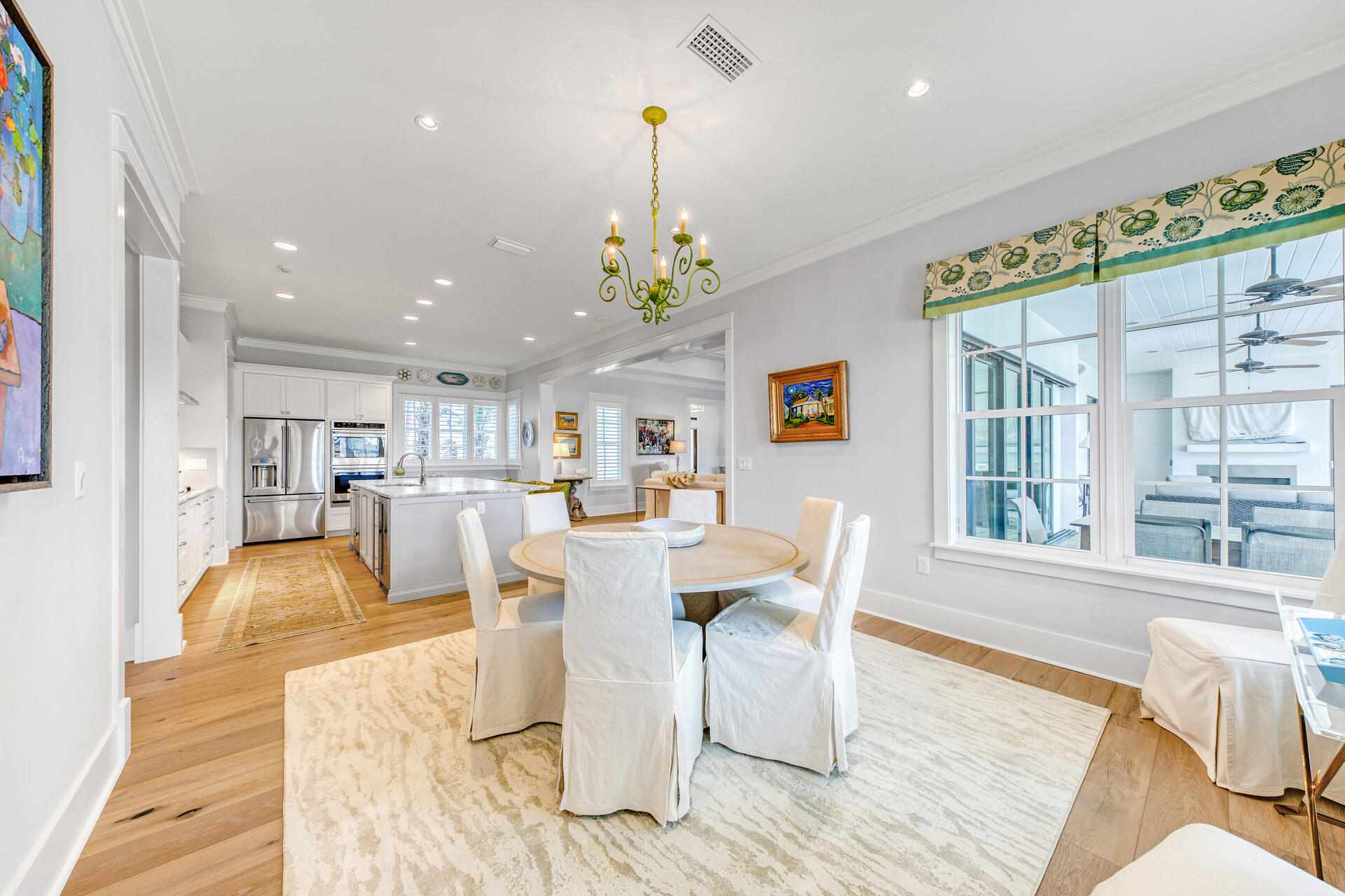 ISLAND GREEN - Residential