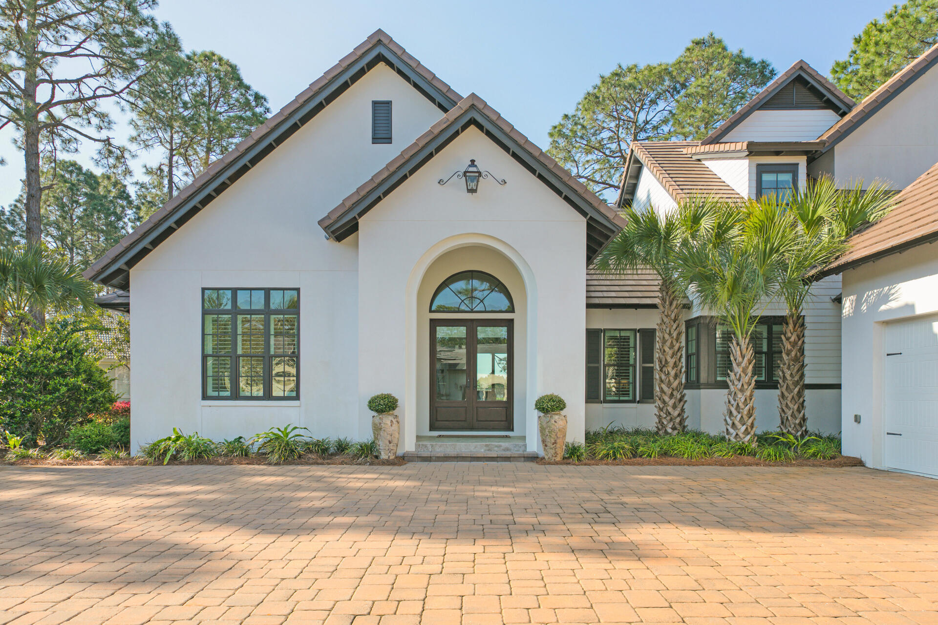 ISLAND GREEN - Residential