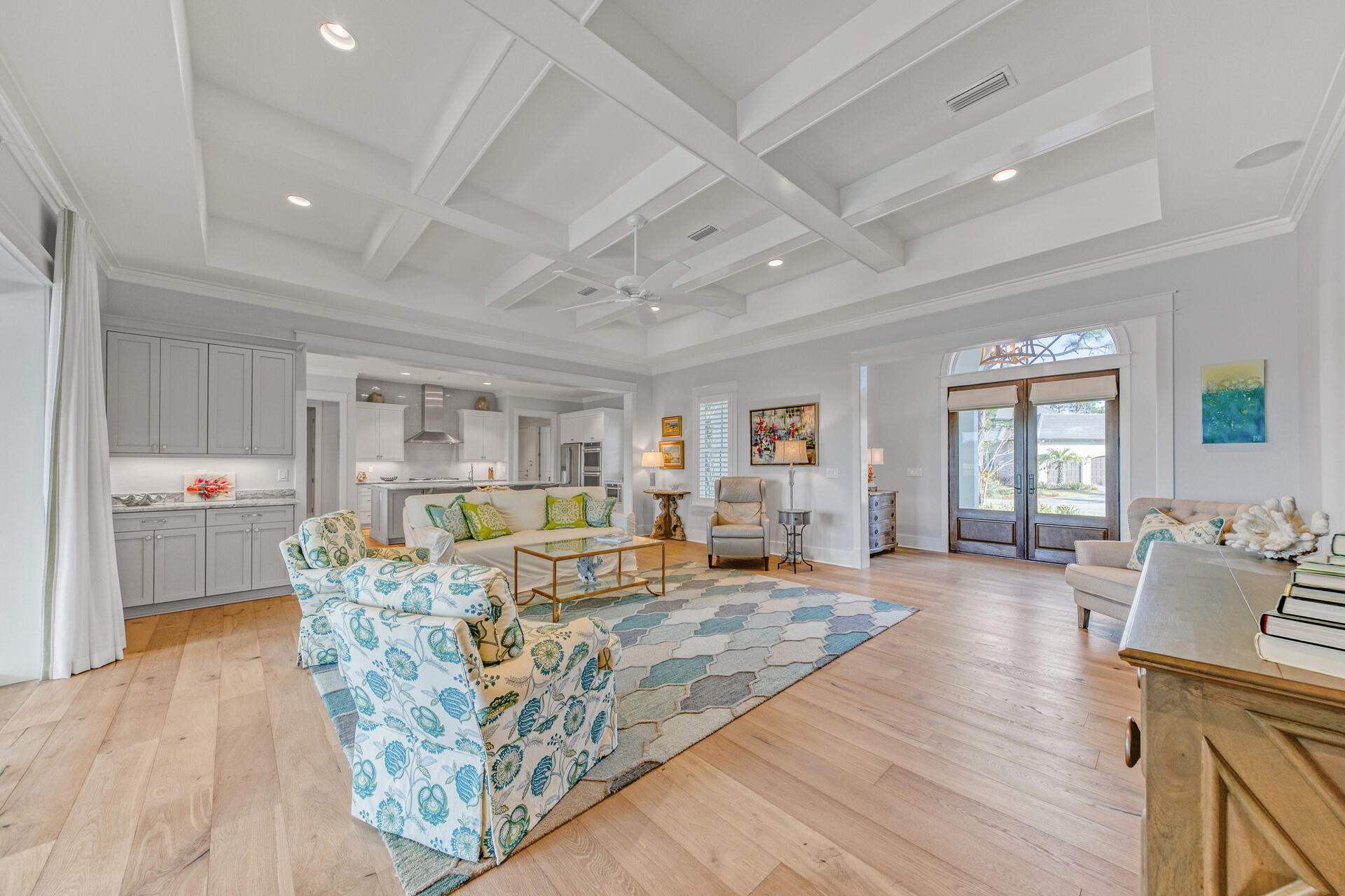 ISLAND GREEN - Residential