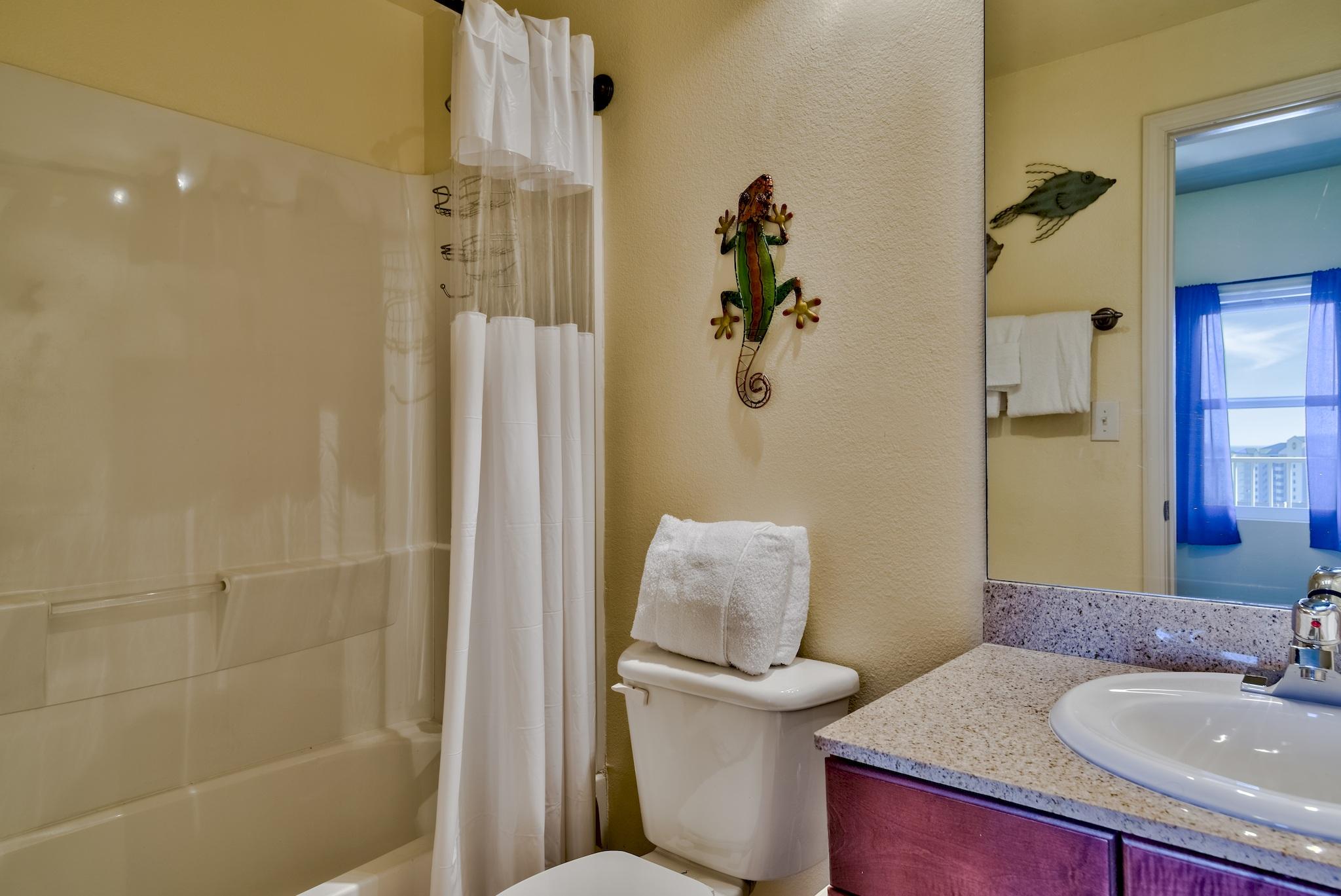 Laketown Wharf - Residential