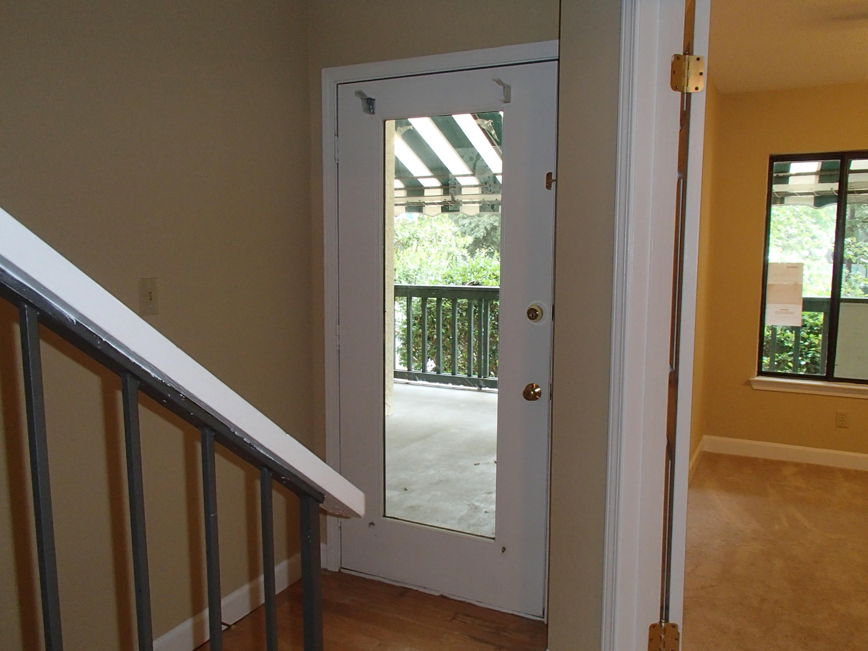 LAKESIDE CONDO AT BLUEWATER BAY - Residential