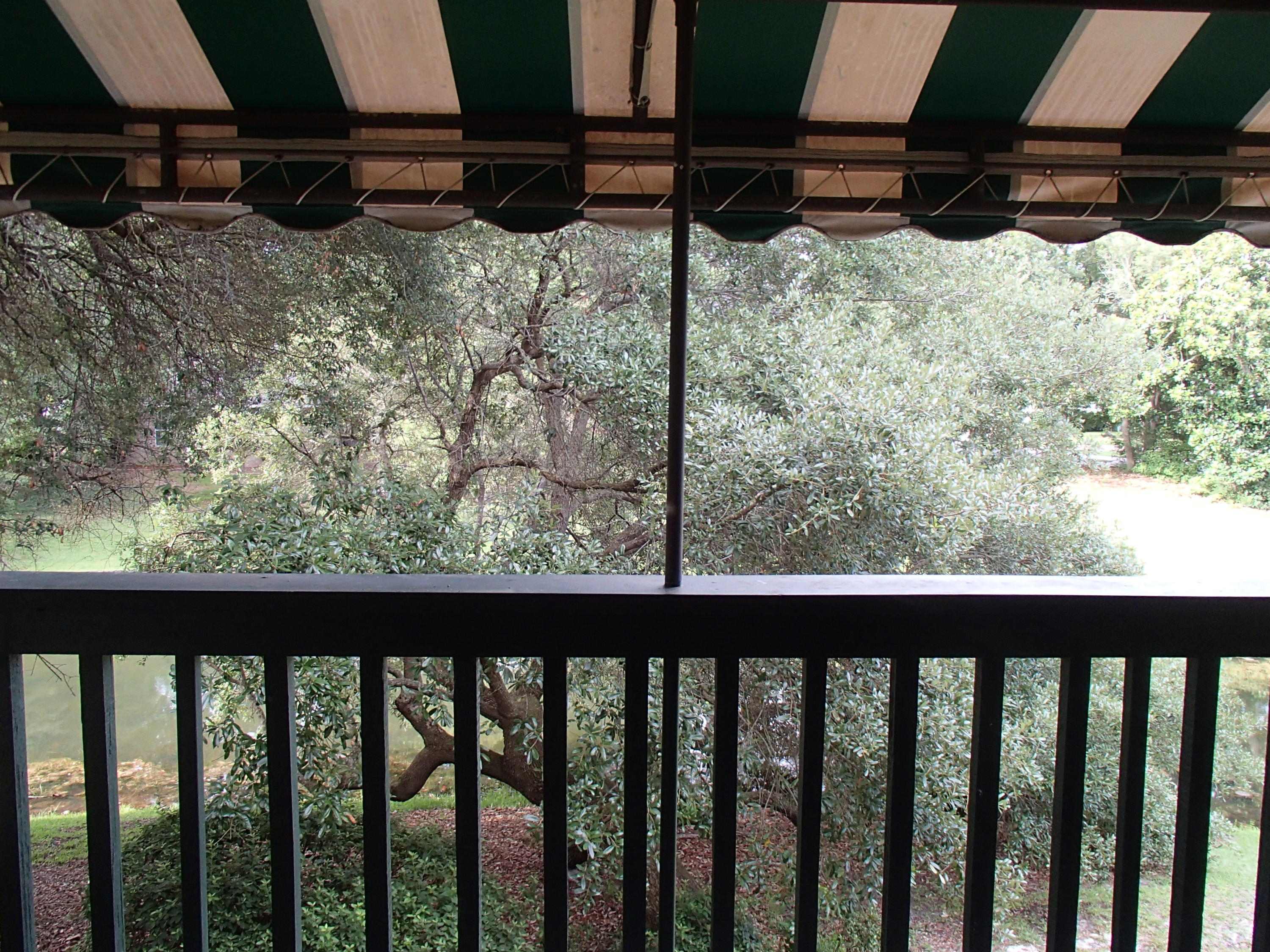 LAKESIDE CONDO AT BLUEWATER BAY - Residential