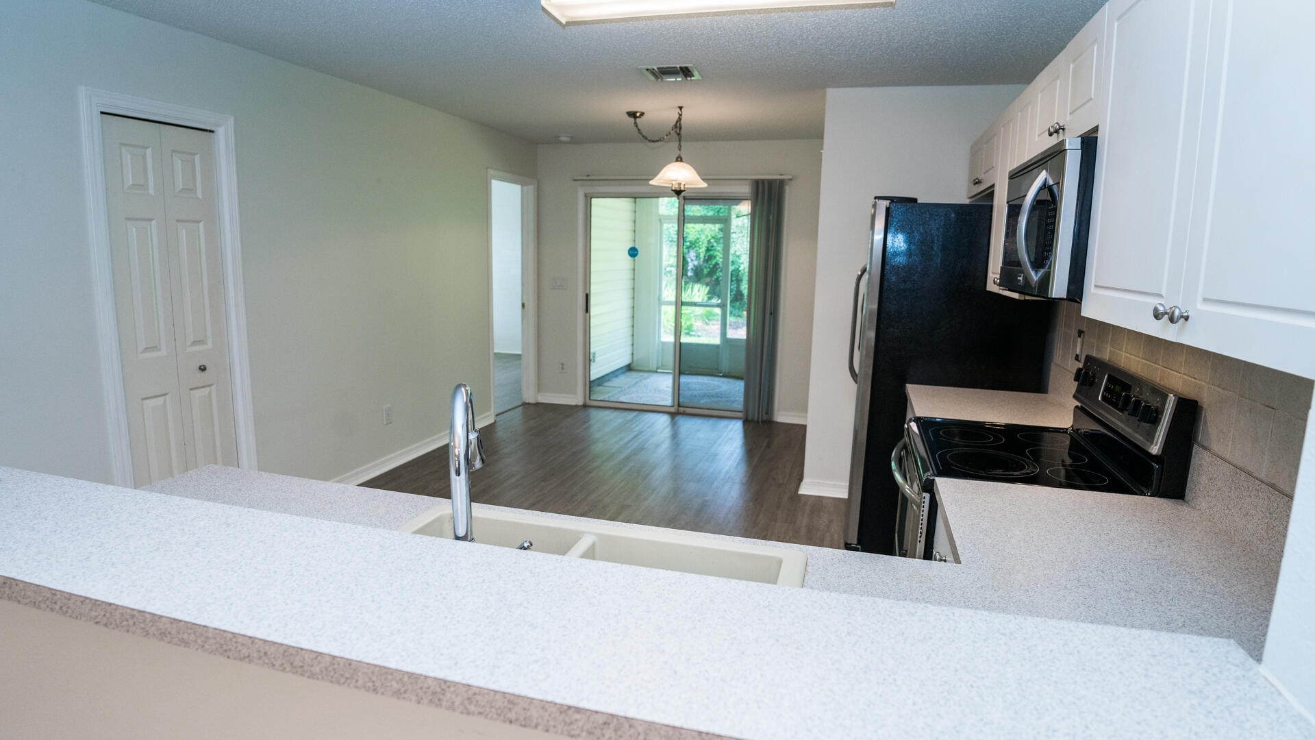 palmetto rrace phase 1 - Residential