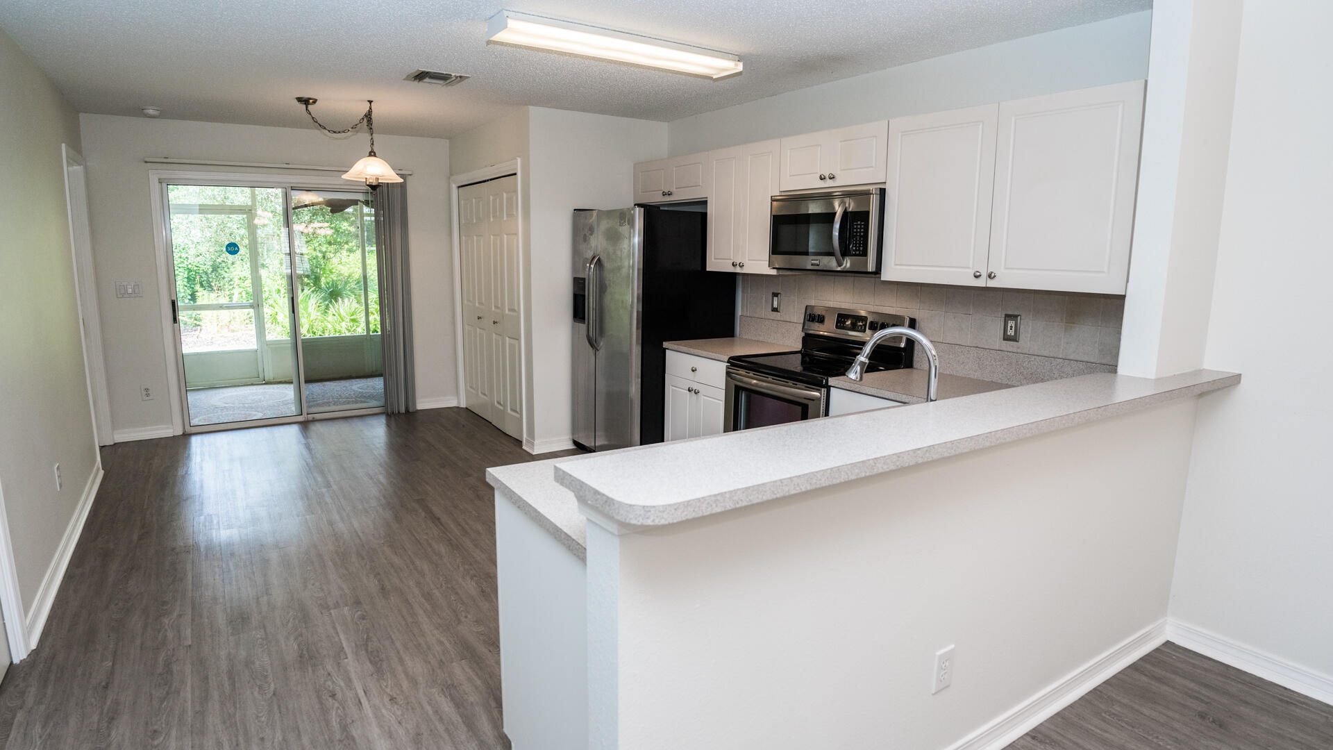 palmetto rrace phase 1 - Residential