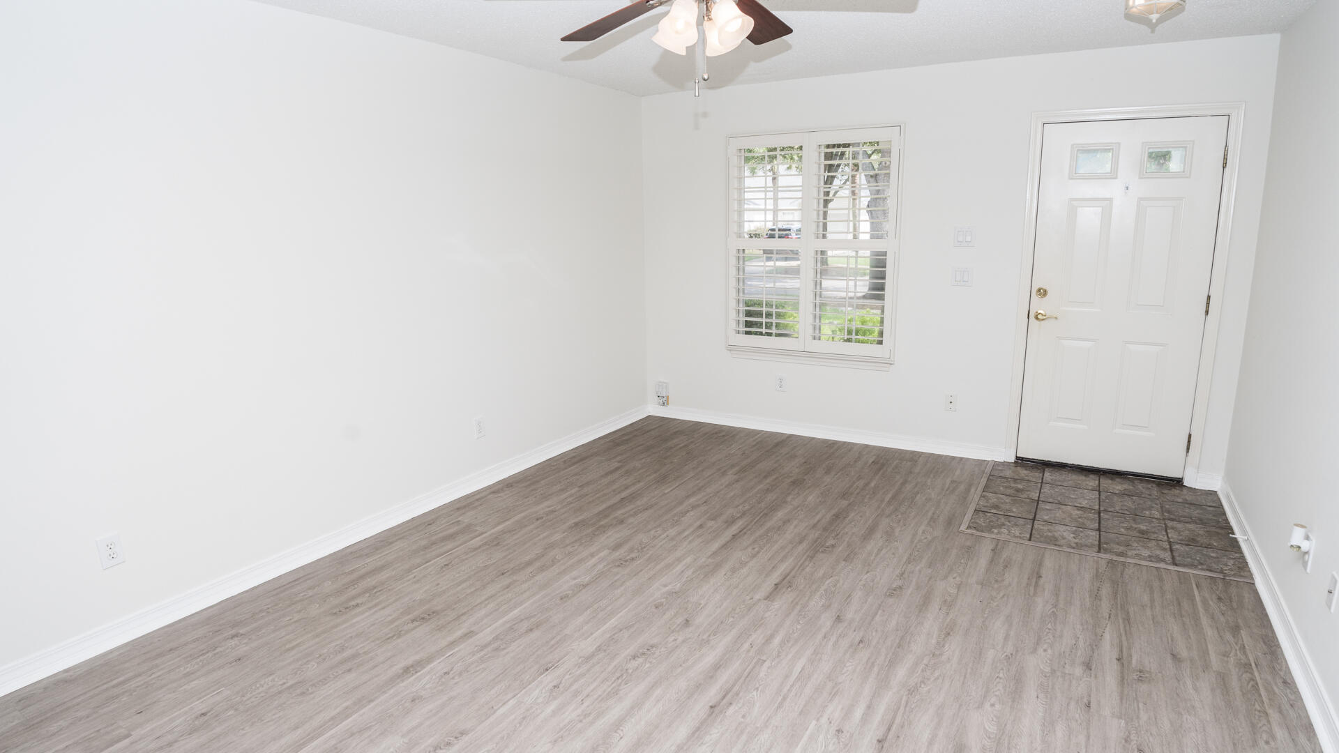 palmetto rrace phase 1 - Residential