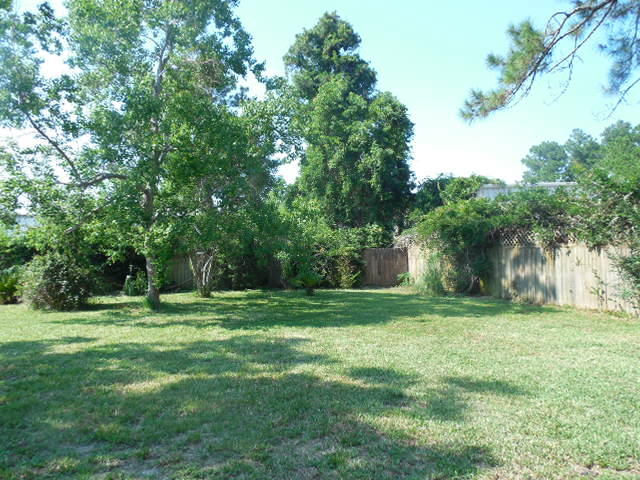 BROOKWOOD ESTATES - Residential