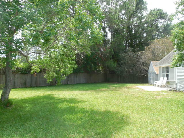 BROOKWOOD ESTATES - Residential