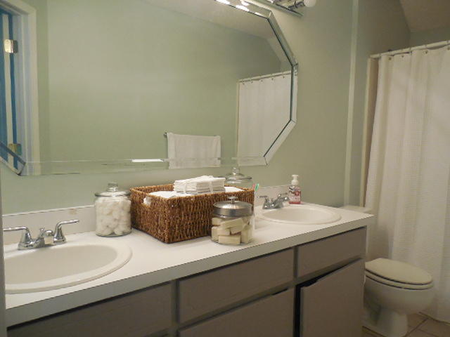 BROOKWOOD ESTATES - Residential