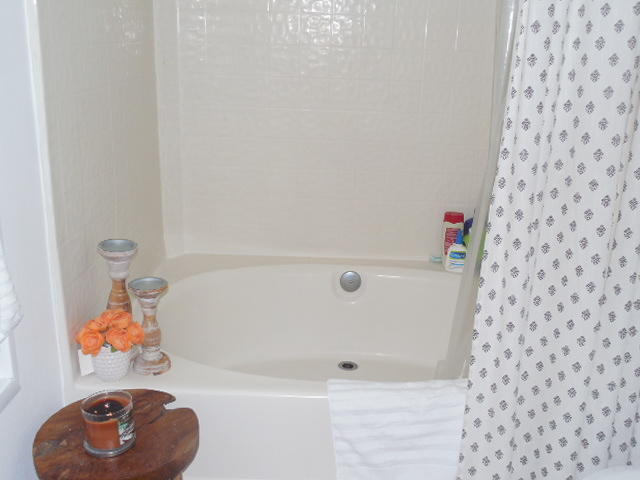 BROOKWOOD ESTATES - Residential