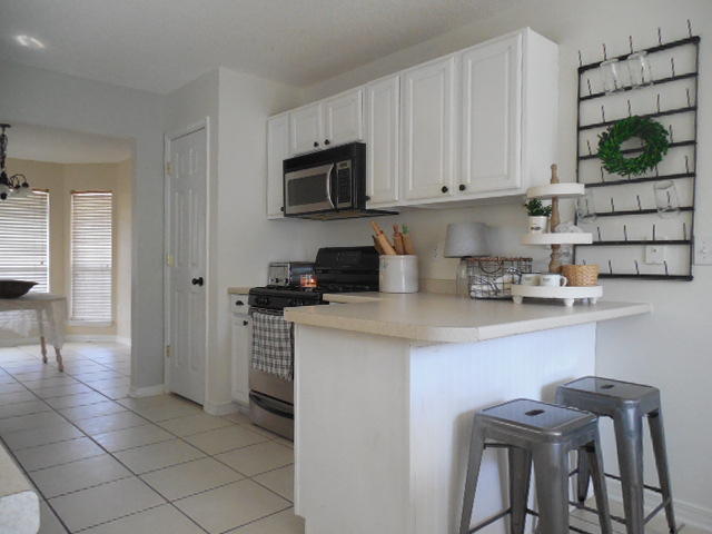 BROOKWOOD ESTATES - Residential