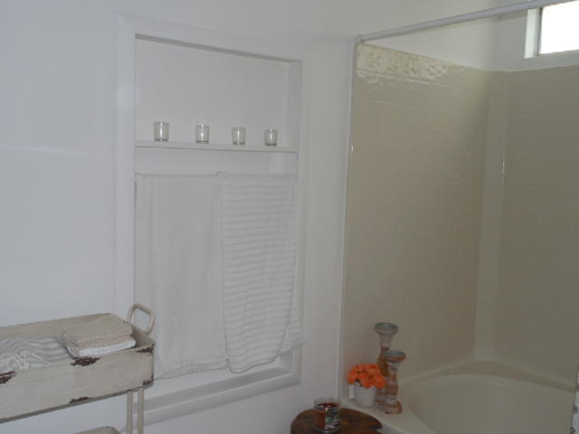 BROOKWOOD ESTATES - Residential