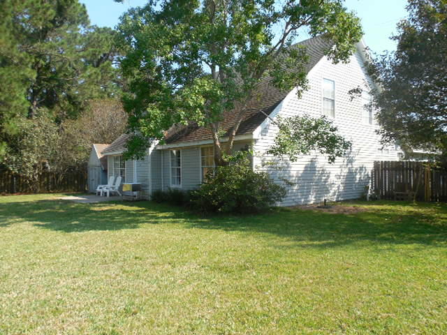 BROOKWOOD ESTATES - Residential