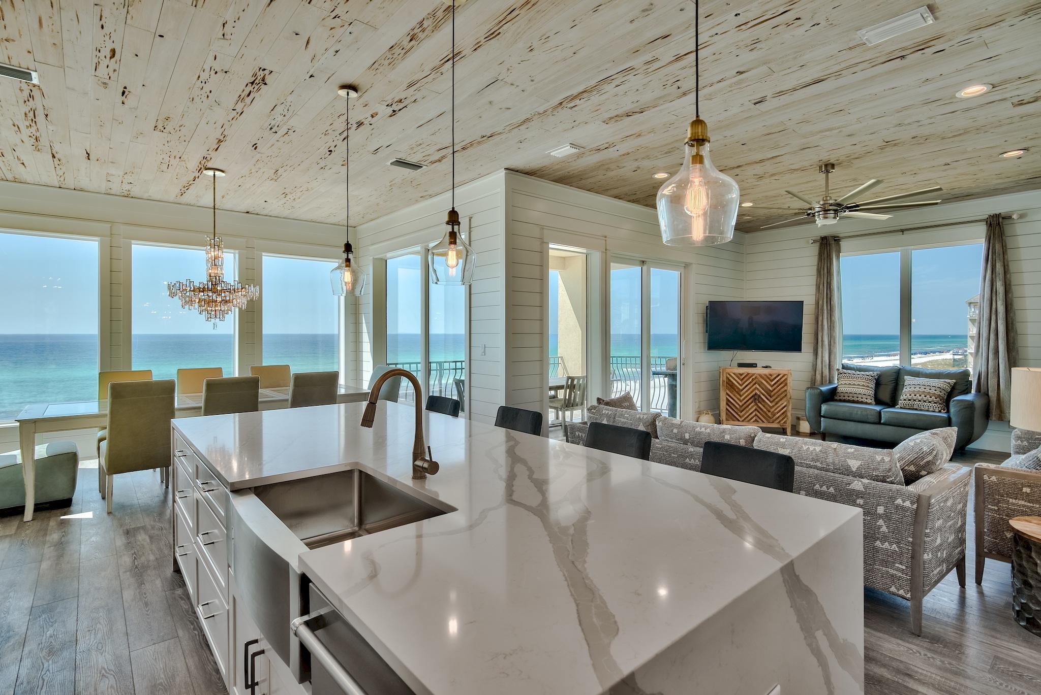 MIRAMAR BEACH - Residential