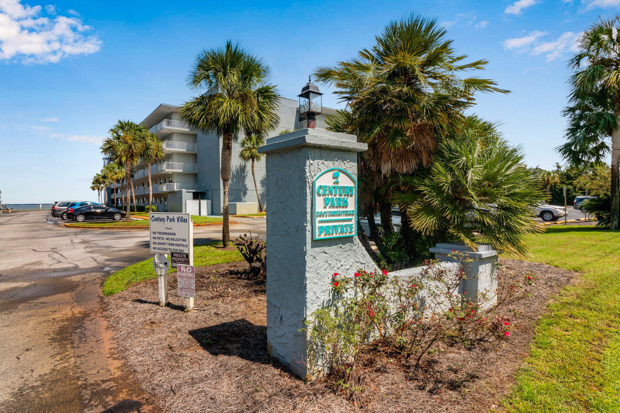CENTURY PARK WEST - Residential Lease