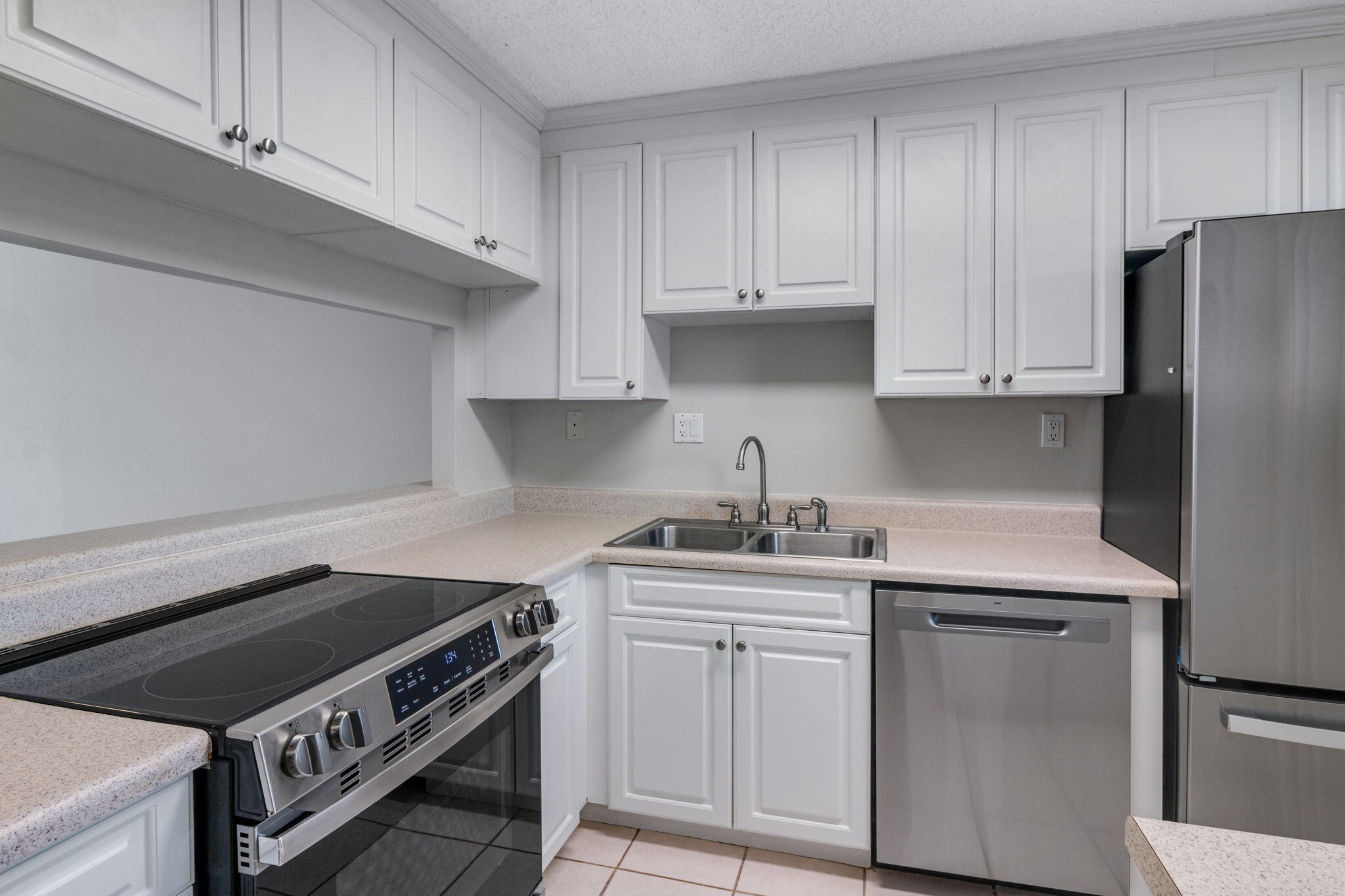 CENTURY PARK WEST - Residential Lease