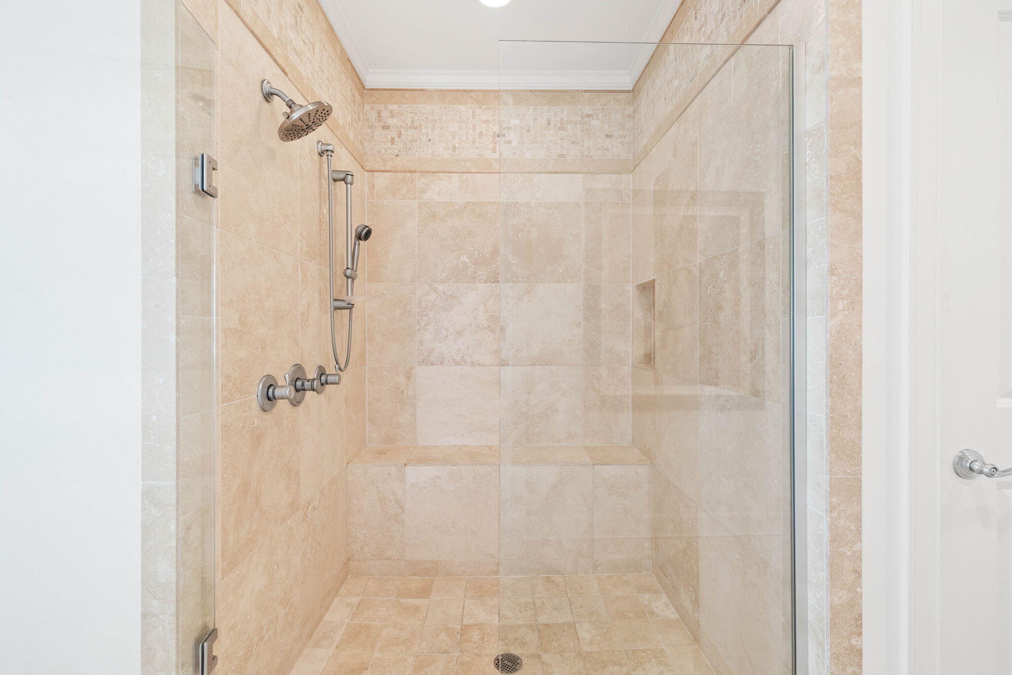 ONE WATER PLACE - Residential