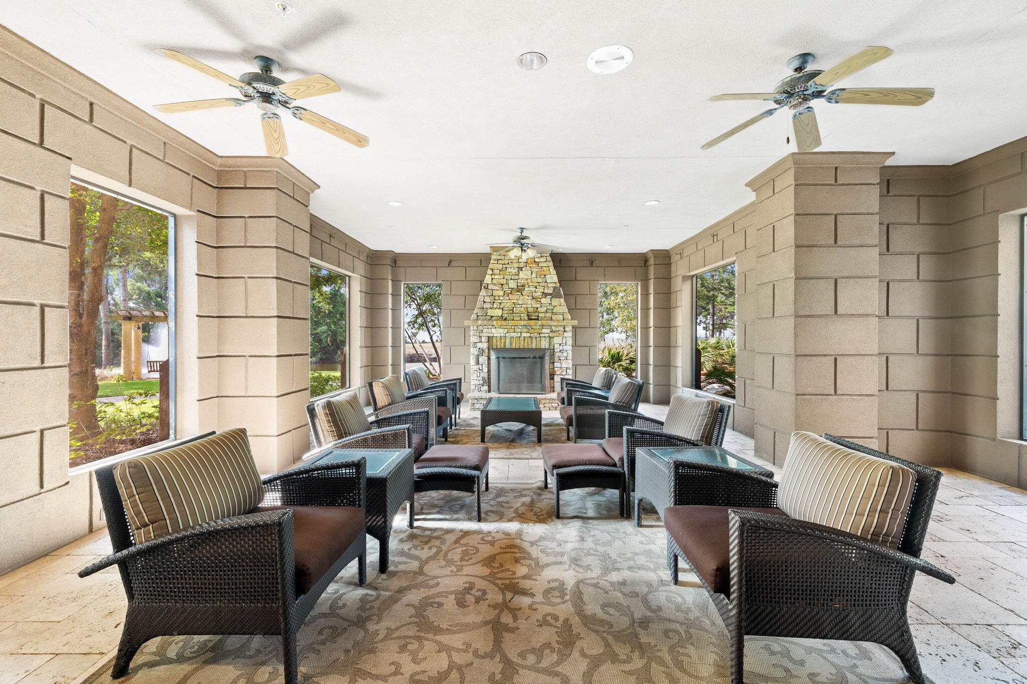 ONE WATER PLACE - Residential