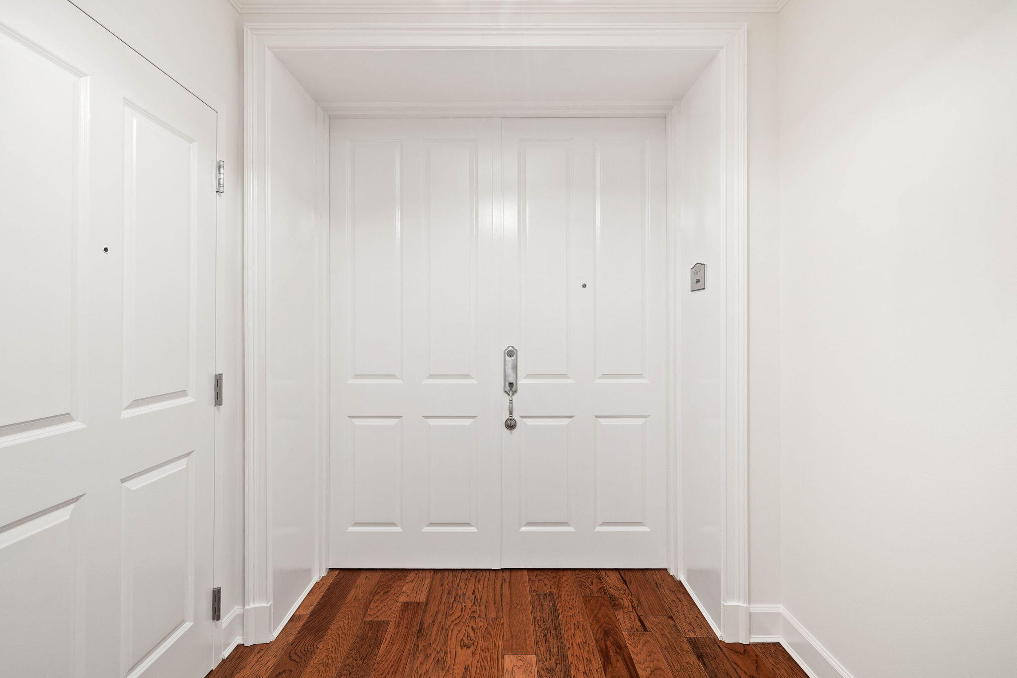 ONE WATER PLACE - Residential