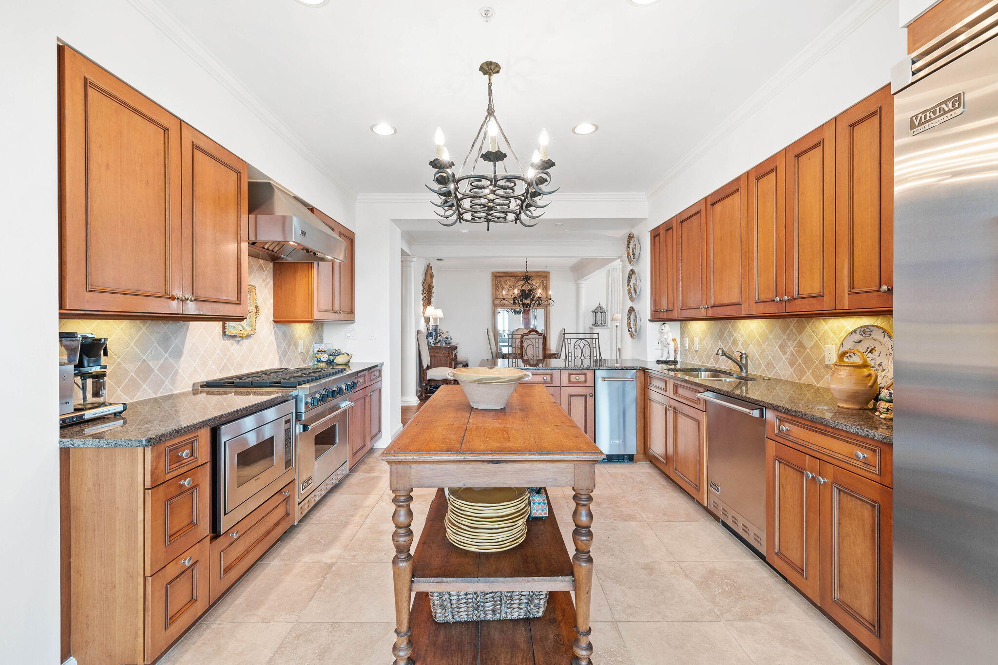 ONE WATER PLACE - Residential